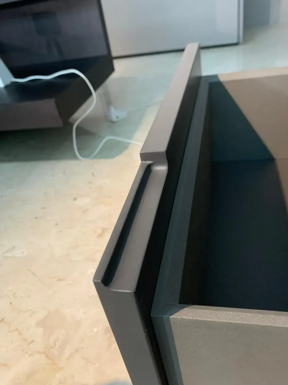 Cassettiera modello Morfeo in Laccato opaco scontata Cassettiere