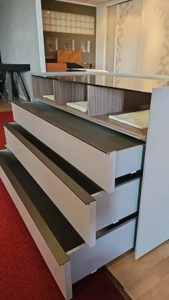 Cassettiera Moderna modello Stream a marchio a prezzo scontato^Adok New