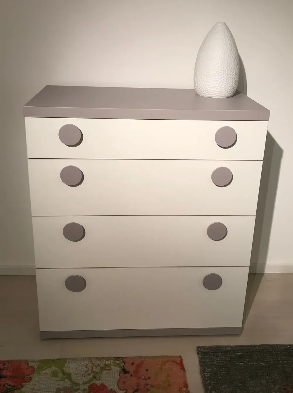 Cassettiera Moderna modello qik a marchio a prezzo Outlet Cassettiere