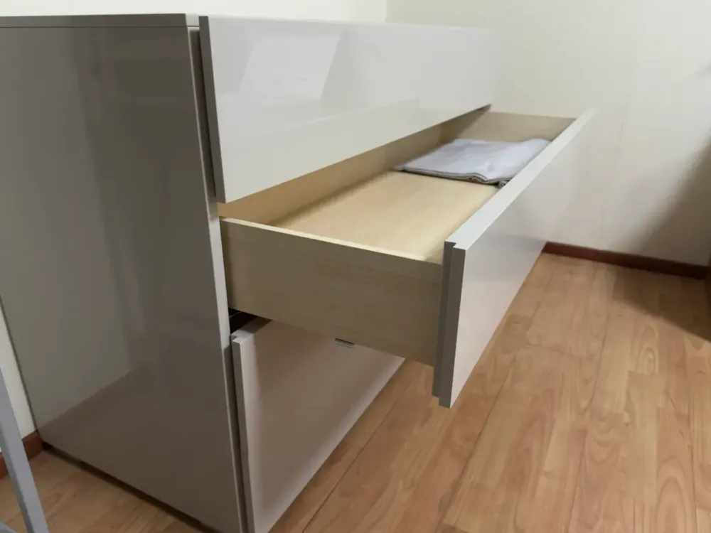 Outlet Cassettiera Moderna modello Nap a marchio in Offerta Outlet Cassettiere