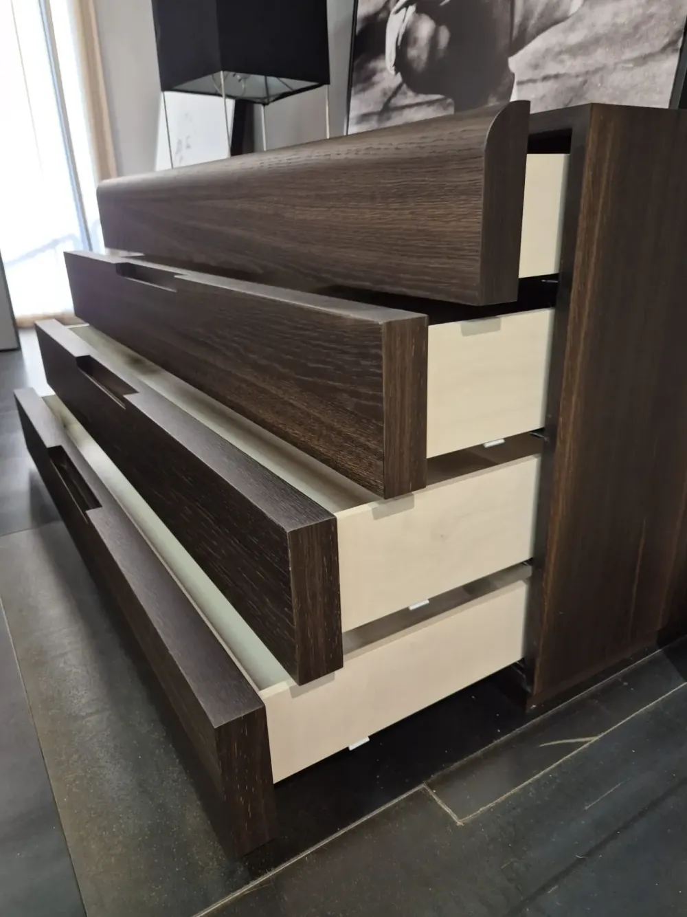 New Cassettiera Moderna modello Nida a marchio a prezzo scontato Cassettiere