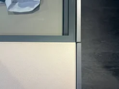 Poliform Cassettiera Set up  per una camera Design a marchio scontata- Cassettiere