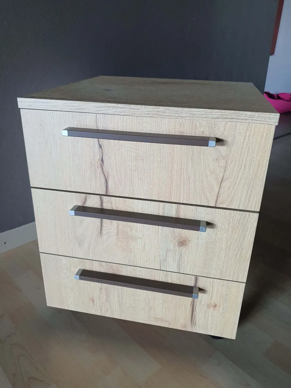 Hot Comodino Beta di scontato del 47% Comodini