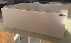 Comodino Comodini sospesi vetro di a prezzo scontato^Lago