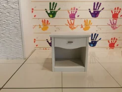 Comodino Eos every day scontato per una zona notte moderna^Callesella Clearance