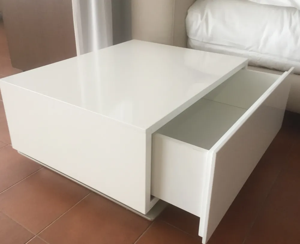 Flou comodino scontato del 40%- Comodini