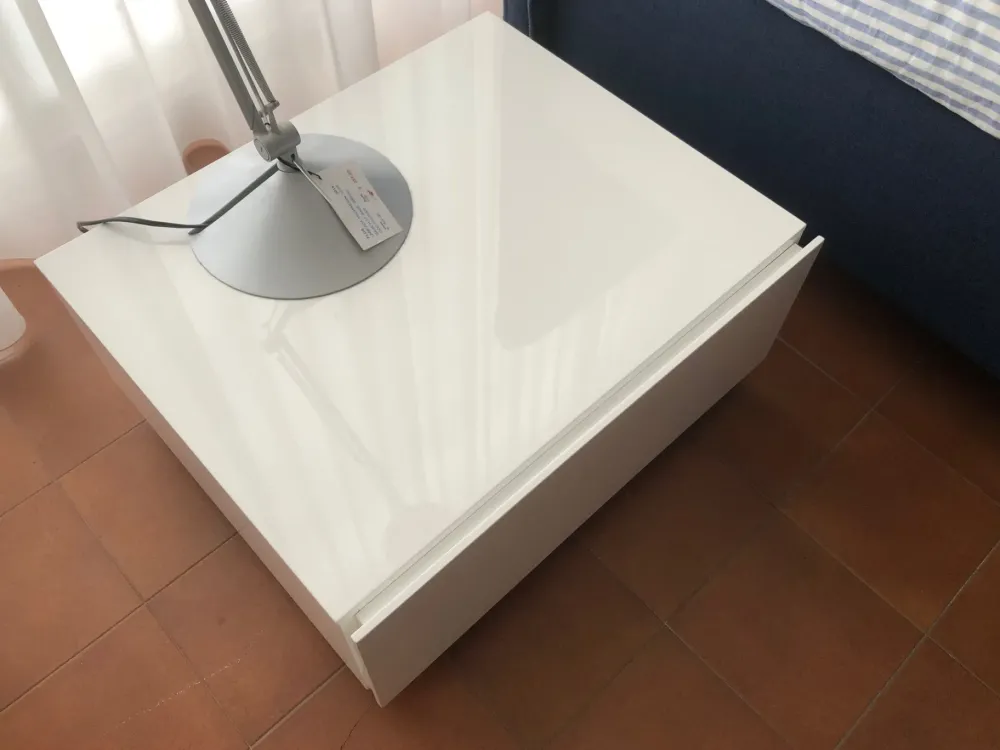 Flou comodino scontato del 40%- Comodini