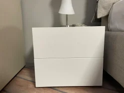 New Comodino Linea di a prezzo scontato Comodini