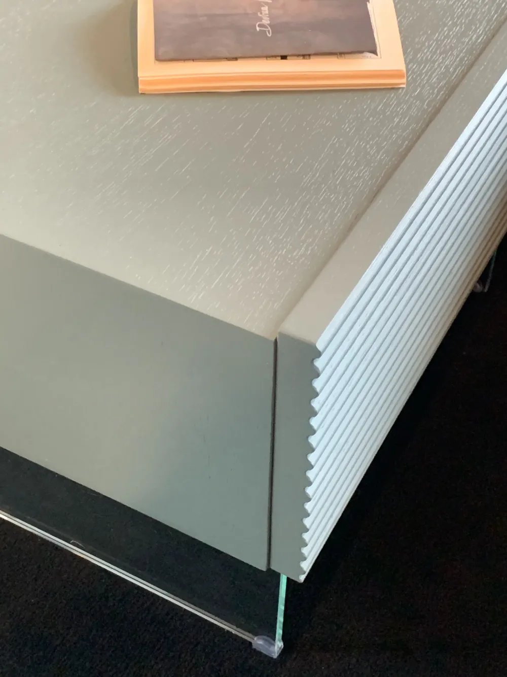 Comodino modello Brick di scontato^Devina Nais Sale