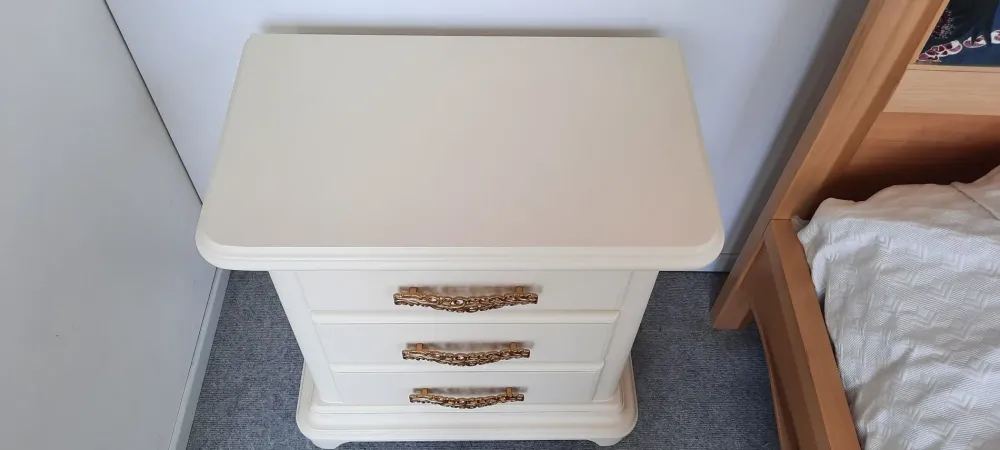 Mobilificio Bellutti Comodino Modello i solisti di a prezzo scontato- Comodini