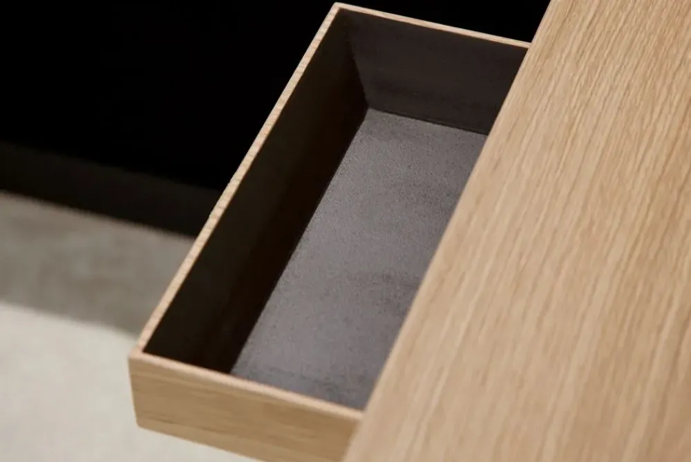 Forme’s Comodino modello Less 01 tavolino di scontato- Comodini