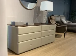 Comodino modello Moondance di^Poltrona Frau Clearance