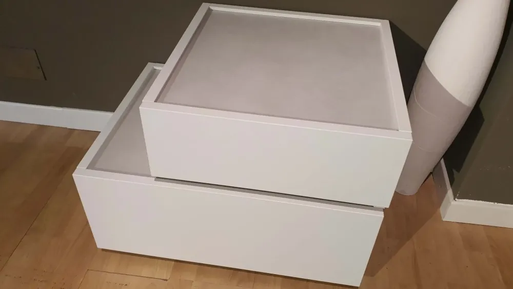 Hot Comodino Replay 2022 scontato per una camera da letto moderna Comodini