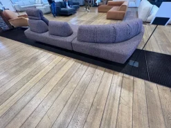 Felis Con penisola modello Gravity di a prezzi convenienti- Divani