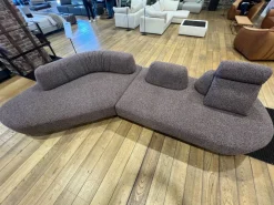 Felis Con penisola modello Gravity di a prezzi convenienti- Divani