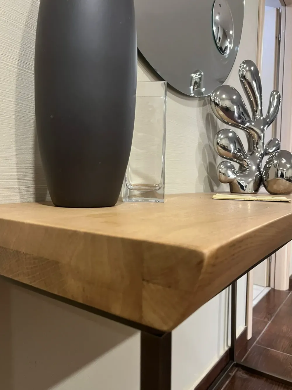 Devina Nais Consolle Consolle free in stile design in Offerta Outlet- Consolle