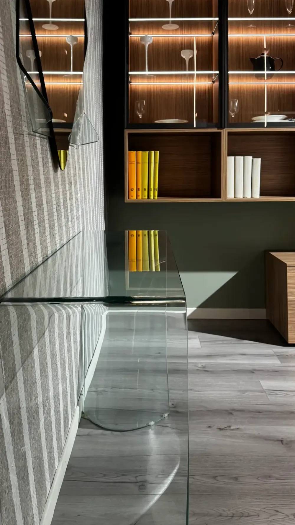 Outlet Consolle scontata modello Lynx di a prezzo riservato Consolle