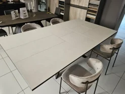 Contatta il venditore per scoprire il prezzo del tavolo Tavolo ceramica luce^Ozzio Best