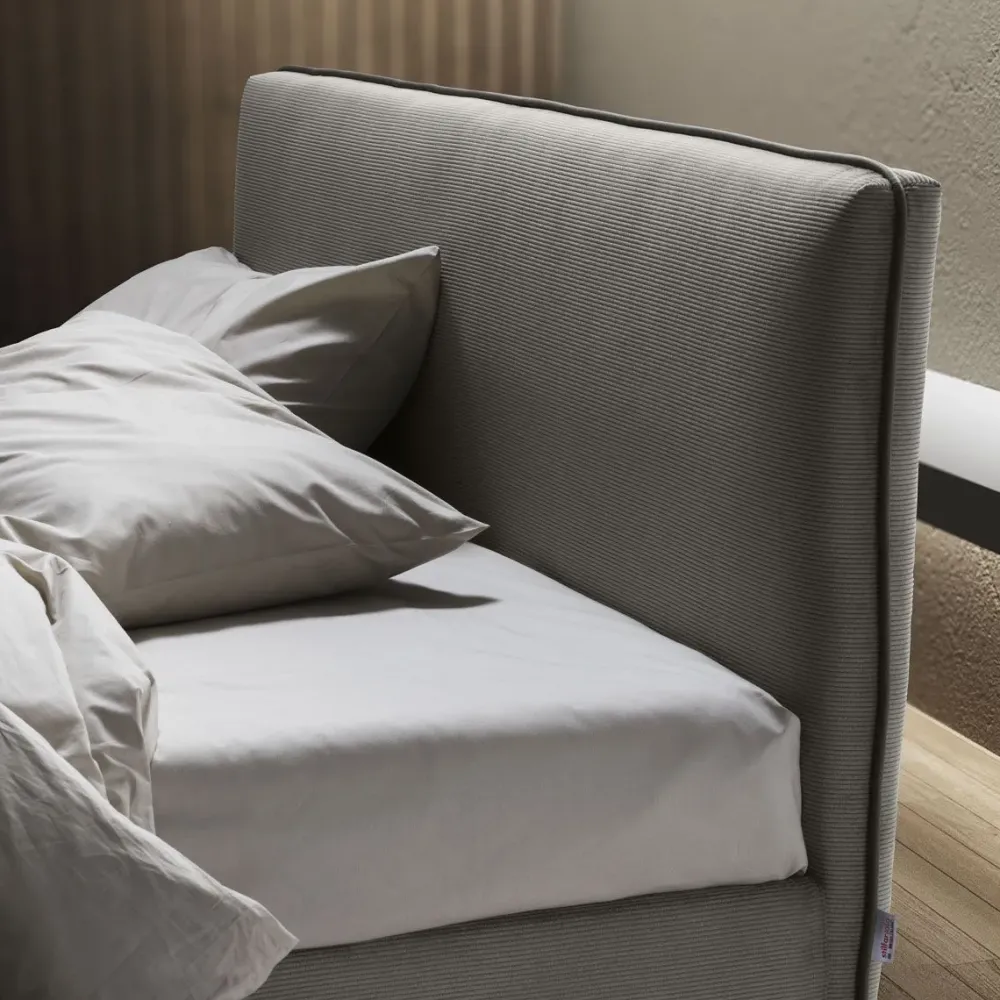 Contatta il venditore per scoprire il prezzo del letto Emma nella fotografia^Stilfar Italia Hot