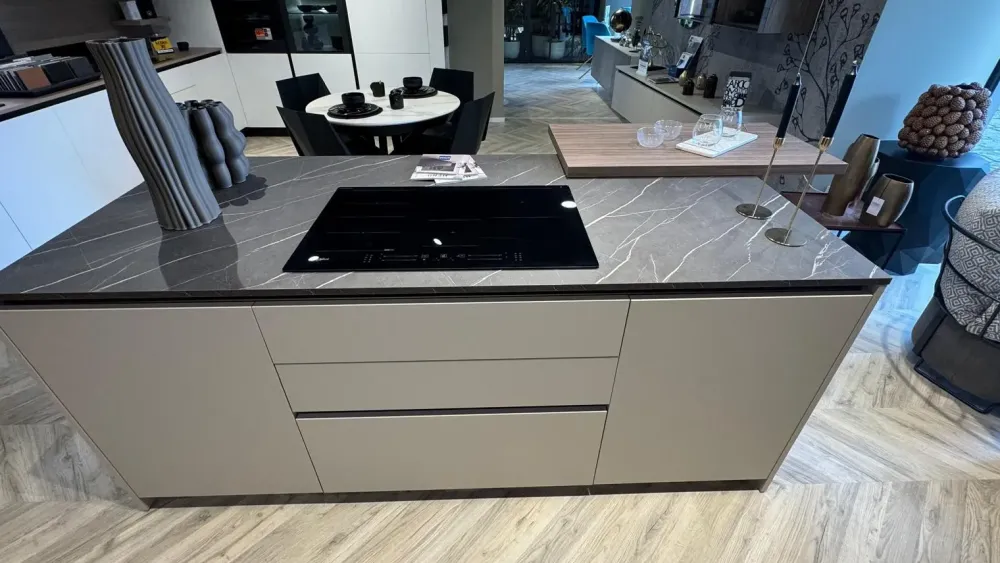Cucina a PREZZI OUTLET in laminato materico -40%^Stosa Clearance