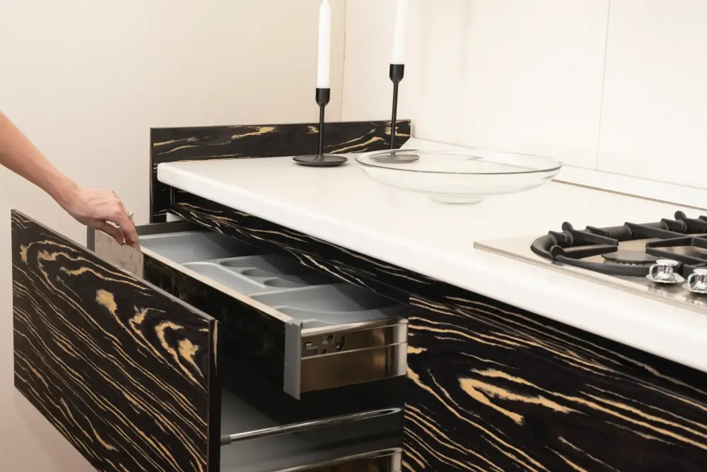 Artigianale Cucina a PREZZI OUTLET in legno -65%- Cucine Lineari|Cucine Design