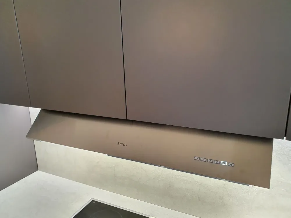 Hot Cucina a PREZZI OUTLET in laccata opaco -43% Cucine Ad Angolo|Cucine Moderne