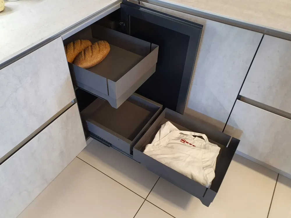 Hot Cucina a PREZZI OUTLET in laccata opaco -43% Cucine Ad Angolo|Cucine Moderne