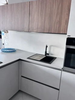 Clearance Cucina a PREZZI OUTLET in laminato materico -31% Cucine Con Penisola|Cucine Moderne