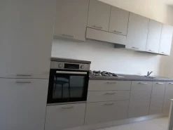 Cucina a PREZZI OUTLET in laminato materico -54%^Lube Cucine Sale