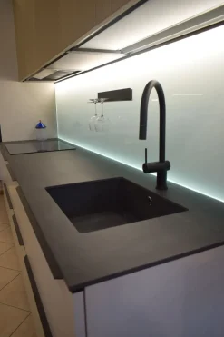 Discount Cucina a PREZZI OUTLET in laccata opaco -50% Cucine Lineari|Cucine Moderne