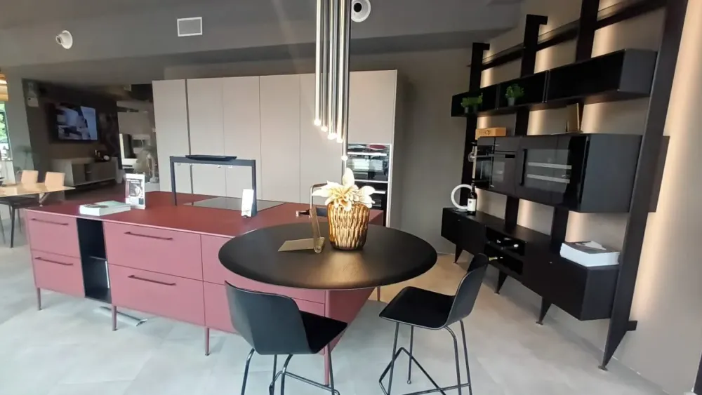 Cesar Cucina a prezzo ribassato con isola moderna Cucina colonne unit con isola- Cucine Ad Isola|Cucine Moderne