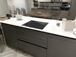 Lube Cucine Cucina a prezzo ribassato con isola moderna Flavour neck- Cucine Ad Isola|Cucine Moderne