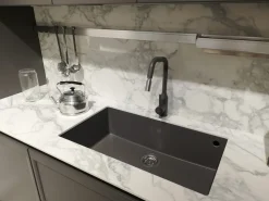 Lube Cucine Cucina a prezzo ribassato con isola moderna Flavour neck- Cucine Ad Isola|Cucine Moderne