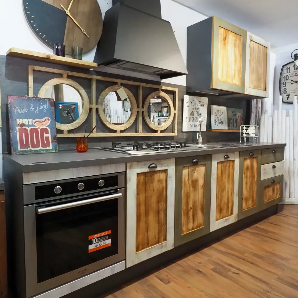 Cucina a prezzo scontato lineare provenzale Cucina nordic vintage style in legno^Nuovi Mondi Collection Discount