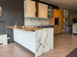 Cucina a prezzo scontato con penisola moderna Loft-wall^Arrex Hot