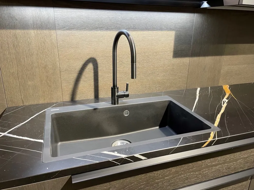 Cesar Cucina ad angolo con ribasso vantaggioso. Intarsiata con stile.- Cucine Ad Angolo|Cucine Design