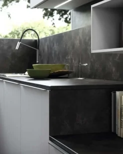 Cucina ad angolo design K18 lucida a prezzo scontato^Antares