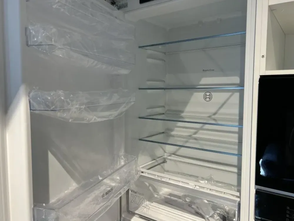 Cucina ad angolo in laccata opaco bianca Infinty a prezzo ribassato^Stosa Hot