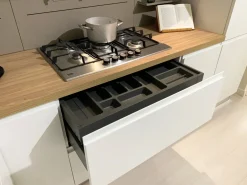 Hot Cucina ad angolo in laccata opaco rovere chiaro Pura a prezzo scontato Cucine Ad Angolo|Cucine Design