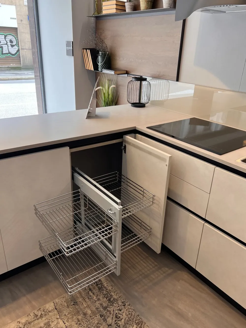 Scavolini Cucina ad angolo in laminato materico altri colori Liberamente a prezzo ribassato- Cucine Ad Angolo|Cucine Moderne