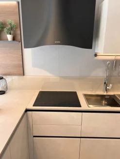 Scavolini Cucina ad angolo in laminato materico altri colori Liberamente a prezzo ribassato- Cucine Ad Angolo|Cucine Moderne