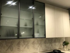 Cucina ad angolo in laminato materico a prezzo ribassato 34%^Scavolini Clearance