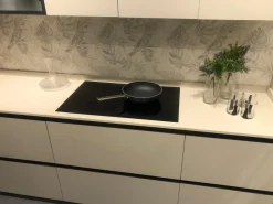 Cucina ad angolo in laminato materico a prezzo ribassato 34%^Scavolini Clearance
