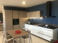 Hot Cucina ad angolo in laminato opaco a prezzo ribassato 23% Cucine Ad Angolo|Cucine Moderne