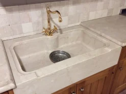 Sale Cucina ad angolo in legno rovere chiaro Rovere a prezzo ribassato Cucine Ad Angolo