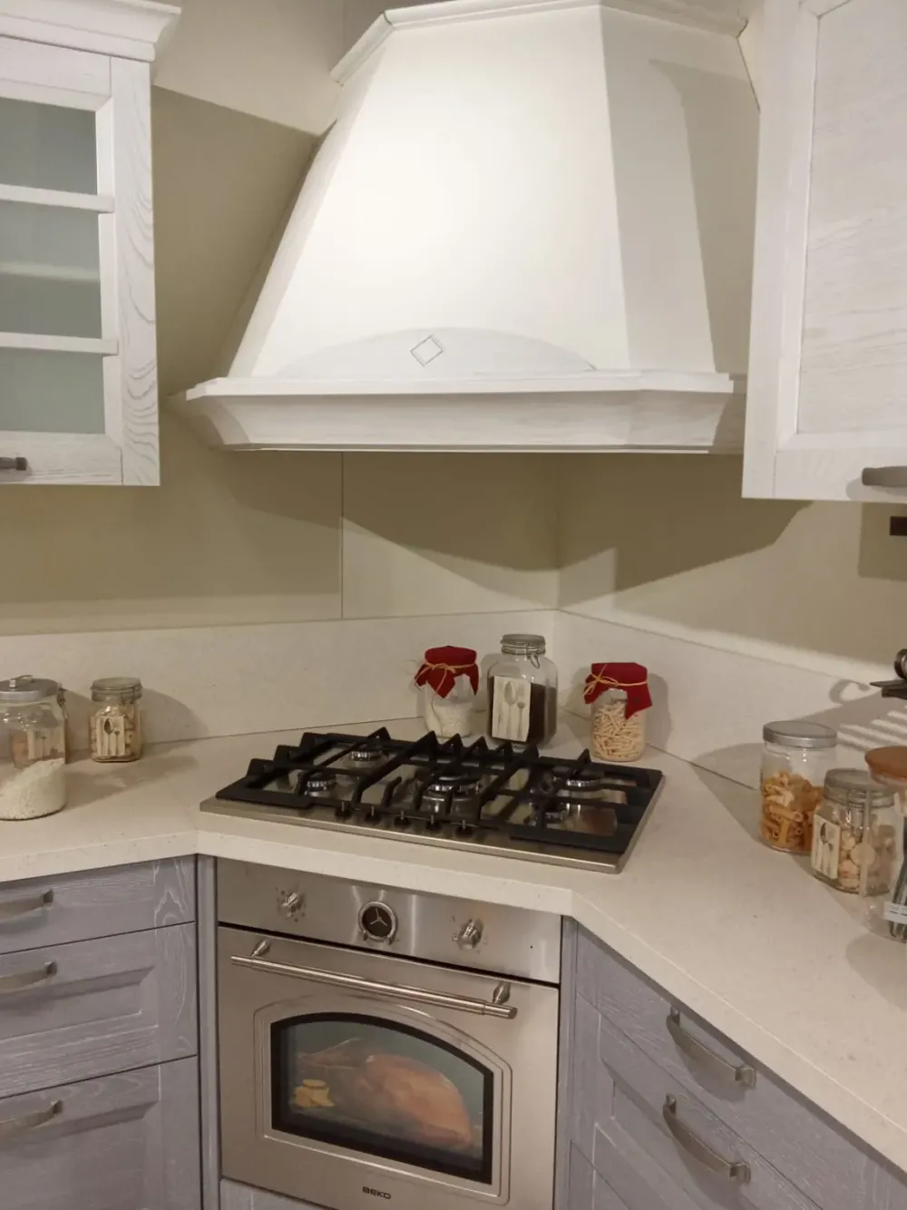 Cucina ad angolo in legno a prezzo scontato 36%^GM Cucine