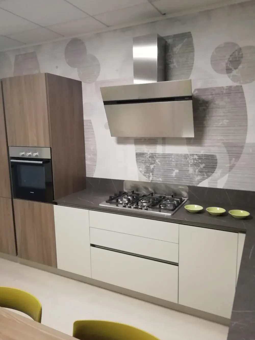 Discount Cucina ad angolo in polimerico opaco a prezzo scontato 40% Cucine Ad Angolo|Cucine Moderne