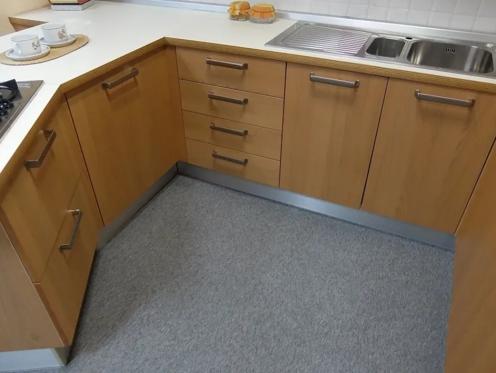 Antares Cucina ad angolo Sirio con un ribasso del 50%- Cucine Ad Angolo|Cucine Moderne