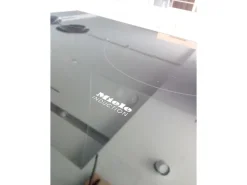 Cucina ad isola design Artematica a prezzo ribassato^Valcucine Outlet