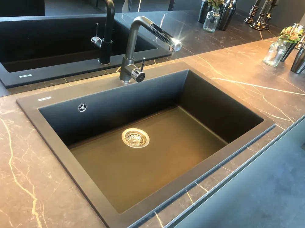 Scavolini Cucina ad isola in laccato opaco a prezzo scontato 30%- Cucine Ad Isola|Cucine Moderne